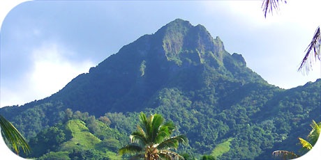 >>> Mount Ikurangi as seen from Upper Tupapa / photo © cookislands.com