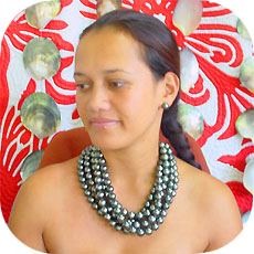 Rangi with black pearl jewellery