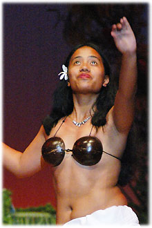 Tutu Paretoa during Ura Penu